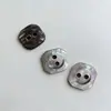 Botões Metálicos de Seda Bella Iridescentes Acessórios de Embalagem Metal Escovado Brilhante Disponível para Pedidos em Atacado