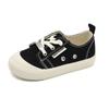 Zapatos de Lona Nuevos de Primavera 2024 para Niños Versión Coreana Zapatos de Interior para Jardín de Niños Zapatos de Bebé con Velcro 1235