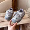 Calçados para Andar de Bebê Menina Sapatos para Bebê Primavera Verão 1-3 Anos Meninos Crianças Pequenas Sapatos de Malha Respirável Sola Macia Antiderrapante Sapatos Casuais