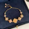 Pulseira de Rede Azul Dourada com Flor de Vidro Pérola Zircônia Brilhante Pulseira Elegante de Luxo Leve Joia de Mão Versátil da Moda