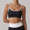 Sujetador deportivo de tiras finas cruzadas en la espalda para mujer de Amazon, top tipo tank top para correr y yoga con almohadillas en el pecho, ropa de fitness, espalda bonita, a prueba de impactos