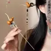 Pasador de Pelo con Borla en Forma de Media Luna Estilo Antiguo para Mujeres 2026 Nuevo Accesorio para el Cabello Hanfu Pasador de Doble Cara con un Toque Elegante de Alta Gama Pasador de Madera