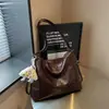 2026 Bolso Tote Nuevo Estilo Coreano de Moda Nicho y Versátil para Mujer Gran Capacidad para Viajes Cotidianos Bolso Sencillo de Moda para Debajo del Brazo