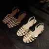 Sandálias Tecidas de Couro Bovino de Primeira Camada com Costas Abertas para Mulheres, Novo Estilo de Verão Sandálias de Couro Genuíno com Salto Baixo, Sandálias Femininas de Salto Médio Tamanho 40