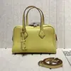 Bolso de Mano Pequeño Victoria de Venta Caliente Transfronteriza, Bolso Boston de Cuero de Vaca Moda Retro, Bolso Cruzado Versátil para el Día a Día