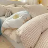 Conjunto de Roupa de Cama de Quatro Peças Classe A Grau Materno e Infantil Algodão Lavável Tipo Tecido Tradicional para Uso Doméstico, Adequado para Todas as Estações, Lençóis e Capas de Edredom para Dormitório de Estudante