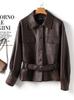 Chaqueta Corta de Cuero para Mujer 2025 Nuevo Estilo Chaqueta de Motocicleta de Cuero Modelo de Moda Igual al de Song Jia