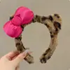 Diadema versátil y peculiar para otoño e invierno para mujer, diseño de corona alta para hacer que la cara parezca más pequeña, elegante y atractiva, accesorio para el cabello dulce y moderno