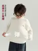 Ropa Infantil Suéter de Cuello Alto Medio para Niños 2026 Otoño e Invierno Nuevo Estilo Niños Grandes Suéter de Punto Cálido Ropa de Invierno para Niños Tendencia