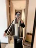 Bufanda de hilo transfronteriza europea y americana con letra H, moderna y a la moda, cálida y gruesa, con borlas largas, chal de doble cara y calentador de cuello