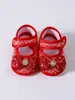 Sapatinhos fofos para bebês de 0 a 9 meses, sapatinhos para recém-nascidos com sola macia, sapatinhos infantis com laço e diamantes, sapatinhos de princesa.