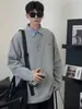 Sudadera de hombre de dos piezas falsas, nuevo estilo de primavera, chaqueta tipo jersey con cuello de camisa, diseño de alta gama de moda, polo de manga larga