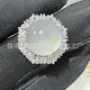 Anel de Calcedônia Verde Gelo de Alta Qualidade com Cravação Completa de Diamantes, Estilo Moda Francesa Feminina, Anel Violeta Ajustável para o Dedo Indicador