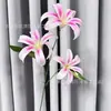 Flores Artificiais 3 Cabeças Lírio Selvagem Flores de Casamento Decoração de Casa Flores Decorativas 3 Cabeças Lírio Dourado Flores Artificiais Suprimento Transfronteiriço