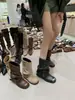 Botas Cortas de Pierna Recta con Tacón Grueso Efecto Mancha Marrón Retro Temporada de Primer Encuentro, Botines para Mujer, Botas Vaqueras de Gamuza Color Caqui para Principios de Otoño