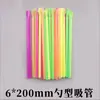 Explosiones transfronterizas pajita con forma de cuchara desechable 6*200mm plástico de color con cuchara pajita para hielo raspado tubo recto de pp 100