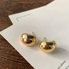 Aretes de Bola de Metal Exquisitos Versátiles de Diseño Nicho Simple Estilo Coreano para Mujer Aretes Retro Elegantes para Mujer de Alta Gama
