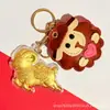 Chaveiro de Ovelha Pequena em Couro Criativo de Desenho Animado em Ouro Puro 999 Pingente de Ovelha Que Ganha Dinheiro do Zodíaco Enfeite do Ano da Ovelha