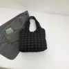 Bolso de Hombro Versátil de Invierno para Mujer, Bolso de Algodón Engrosado de Gran Capacidad, Bolso de Mano Ligero a Cuadros Suave