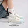 Tênis Warrior Wxy-Q116N Design Moldado Treinamento Alemão 2026 Novo Estilo Branco com Sola Macia, Tênis Esportivos Casuais Confortáveis para Mulheres (Magia)