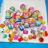 Bola Gashapon 2 Yuan Gashapon 3 Yuan Bola de Regalo Máquina Gashapon Máquina de Dulces Gashapon Familia de Ingeniería Dos Yuan Tres Yuan Bola de Regalo