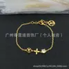 Actualizaciones de estilo diarias: Estilos Fanjia, Dajia, Fenjia, Gujia, Lvjia, Xiangjia, Tjia de pulseras, collares, anillos y pendientes