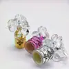Venta Directa de Fábrica Personalizada Tapa de Perfume Pegamento K, Algunas en Stock, Empaque Cosmético Botella de Perfume Tapa de Pétalo Acrílico