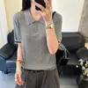 Camiseta de punto de manga corta a rayas estilo europeo con cuello polo, hombros normales, para mujer, nueva de verano 2026, top fino de manga corta