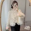 Estilo outono, patchwork de renda delicada, cardigã de botões com bolsos, chique francês, peça externa curta para mulheres petite, moda transfronteiriça