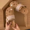 Calçados Birkenstock Retrô de Nicho Femininos Verão 2026 Nova Estrela Sandálias Versáteis de Bico Fechado Chinelos Super Quentes Femininos Verão Uso Externo