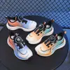 Tenis para Niño Otoño 2025 Nuevo Estilo Zapatos para Niños Malla Transpirable Zapatos de Papá Niños Medianos y Grandes Zapatos Ligeros para Correr