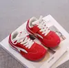 Sapatos Infantis Retrô Treinadores Alemães Modernos Versáteis Sapatos Esportivos 2026 Outono Sola Macia Confortáveis Sapatos Forrest Gump Sapatos Casuais