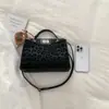 Bolsa Transversal para Mulheres, Bolsa de Couro Simples e Versátil para o Dia a Dia e Lazer, Grande Capacidade, Moda Europeia e Americana, Bolsa Feminina de Alta Qualidade