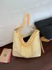 Bolsa Casual Grande Capacidade para Mulheres 2026 Nova Moda Primavera Versátil Bolsa de Ombro Único para Escola Deslocamento Bolsa Tote Transversal