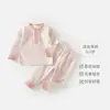 Conjunto de Dos Piezas de Algodón con Estampado de Hojas para Bebés, Conjunto de Ropa de Otoño, Pijama Infantil de Algodón Puro, Conjunto de Ropa de Otoño