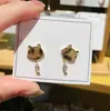 Pendientes Geométricos Metálicos Color Café Maillard Retro Otoño e Invierno Pendientes de Lujo de Gama Alta Accesibles Elegantes de Nicho