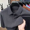 Camisa polo masculina de lã fiada com mangas curtas, uma camada base leve e estilosa, perfeita para primavera, verão e outono, em cores lisas, malha casual e versátil
