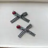 Calcetines de Bordado de Manzana a Cuadros Dulces Accesorios para Ropa Bolsas Hechas a Mano DIY Fundas para Teléfonos Mascotas