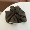 Faixa de Cabelo Estilo Francês Retrô para Mulheres 2025 Nova Outono e Inverno Estilo Coreano Versátil Simples Faixa de Cabelo Elástico Acessórios de Cabelo
