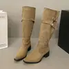 Botas de Cavaleiro Pontudas Retrô 2026 para Mulheres, Botas Longas Acima do Joelho com Salto Grosso e Detalhe de Fivela, Botas Plataforma que Aumentam a Altura para Mulheres