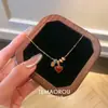 ¡Uso por ambos lados! Collar Colgante Anillo Corredizo Corazón de Melocotón Gota de Aceite Roja Diseño de Nicho Lujo Ligero Gama Alta Cadena Versátil para Suéter