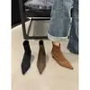 Botines de punta para mujer, nueva colección otoño/invierno 2025, botines de tacón de gatito, botines cortos, tacones altos, botines elegantes y que estilizan