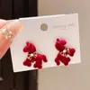 Brincos de Veludo Prateado Vintage para Outono e Inverno com Zircônia, Brincos de Tarraxa Exquisitos de Luxo Leve de Alta Qualidade, Brincos Versáteis para o Ano de Nascimento