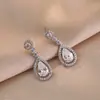Pendientes de Zirconia Gota de Agua Aguja de Plata Pendientes de Diseño Elegante Lujo Accesible Francés Pendientes Pequeños Exquisitos Fragancia Pequeña Elegantes Versátiles