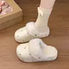 Cómodos zapatos de algodón versátiles para mujer 2026 para otoño e invierno, diseñados para uso en exteriores, con un efecto que realza la altura, un estilo único y un nuevo diseño de suela gruesa, simple y moderno.