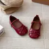 Zapatos de Princesa para Niñas 2026 Primavera y Otoño Nuevos Zapatos de Cuero para Niños Zapatos Planos Brillantes con Lazo para Niñas Mocasines para Niñas