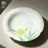Bandeja de té de porcelana blanca de arcilla de jade Moyi con flor de lirio pintada a mano, juego de té Kung Fu, bandeja de té seca para el hogar, bandeja de cerámica para té y bocadillos, plato redondo