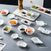 Pote Criativo para Temperos com Borda Dourada para Uso Doméstico, Pequeno Prato de Cerâmica para Molhos para Hotel, Prato Multiuso para Vinagre, Suporte para Hashi, Prato para Molho para Fondue