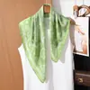 Lenço Quadrado Elegante Floral 70cm para Mulheres, Lenço de Seda Suave e Gracioso, Novo Lenço Decorativo Versátil de Primavera e Verão, Lenço de Pescoço para Mulheres