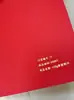 Papel Brillante Rojo de una Cara con Puntos Dorados en Stock, Papel Rojo Festivo con Purpurina Dorada para Sobres Rojos, Papel Especial para Empaquetado
